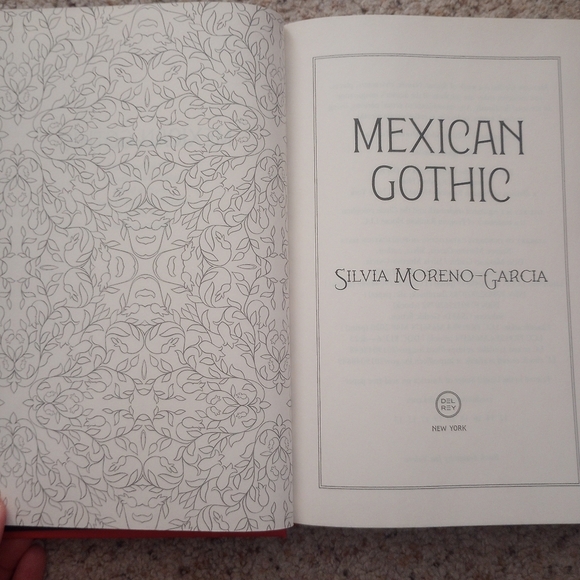 Mexican Gothic by Silvia Moreno-Garcia - Picture 3 of 5